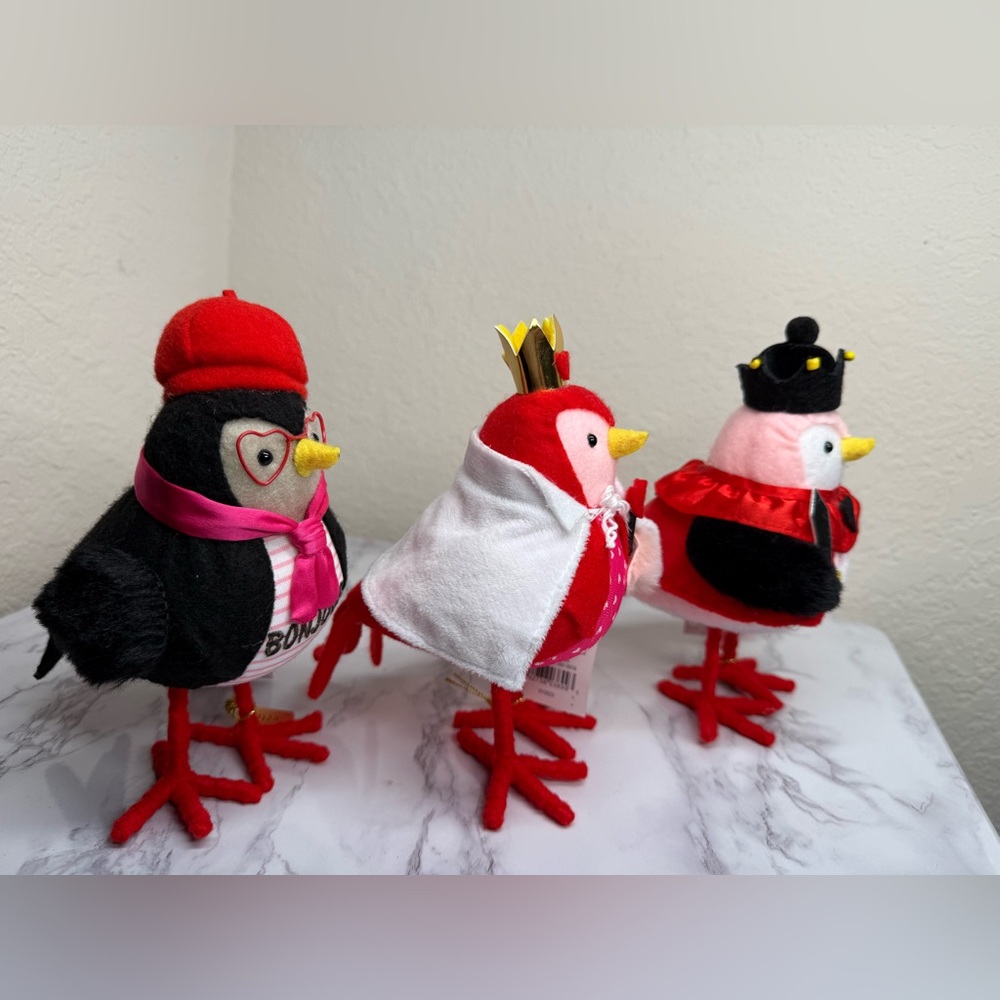 Target Spritz Valentine 2024 Fabric Birds ~ Queenie, Kingsley & Cherie - Picture 2 of 3